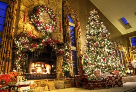 Cách trang trí cây thông Noel đẹp trong đêm Giáng sinh