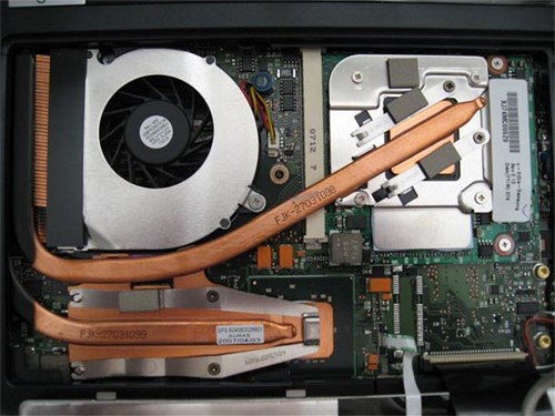 Cách dùng keo tản nhiệt cho máy tính, laptop