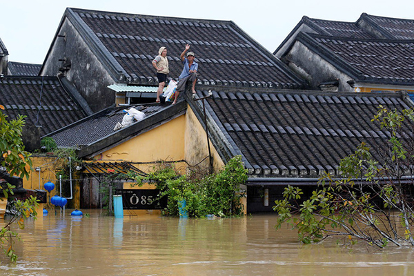 Nỗi ám ảnh khó xóa mờ về thiên tai lũ lụt ở miền Trung  VTVVN