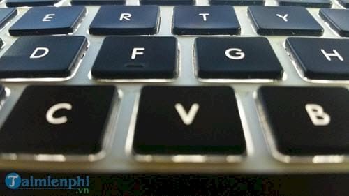 Cách bật, tắt đèn bàn phím laptop Dell, HP, Asus, Acer, Vaio, Lenovo, Macbook 11