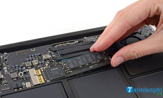 Hướng dẫn thêm SSD cho MacBook