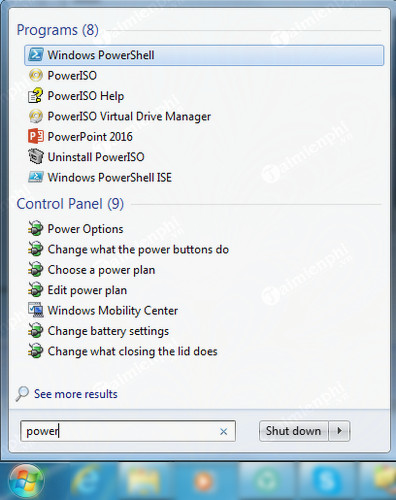 Cách vào Registry Editor trên Windows 10